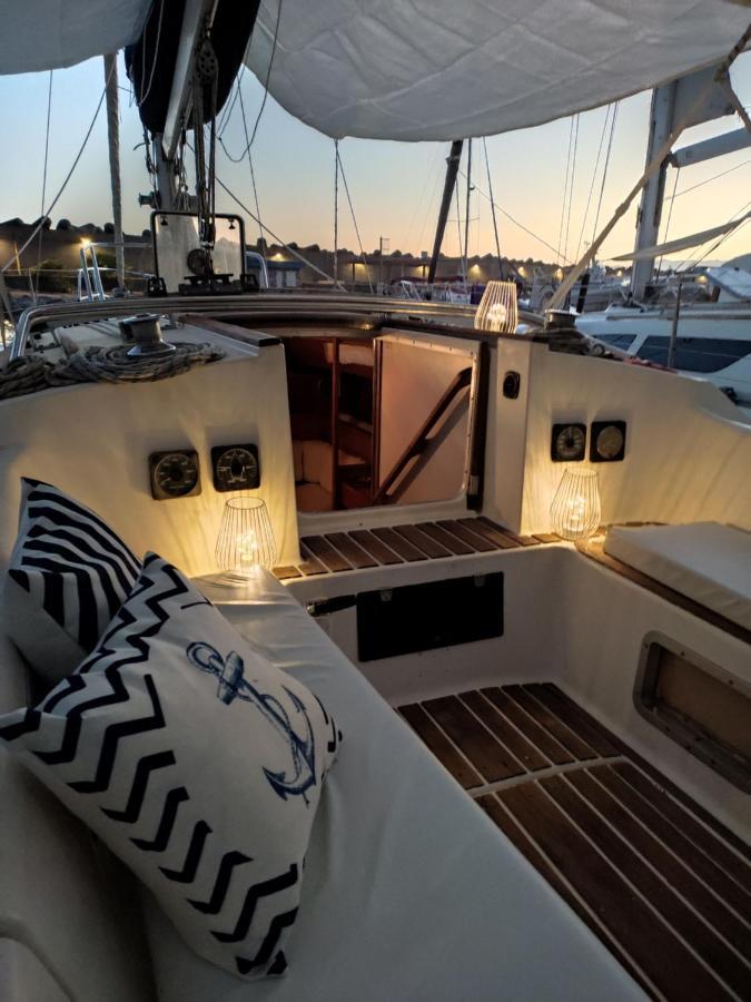 Dormire In Barca A Vela Maratea Exteriör bild